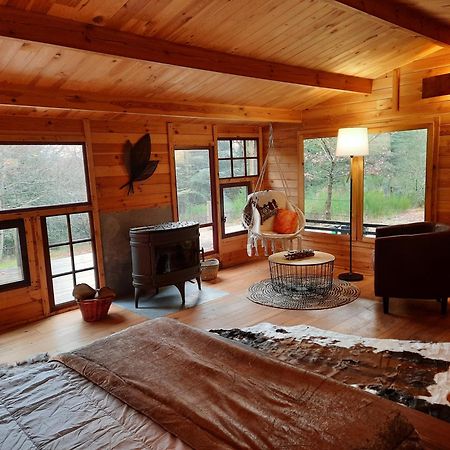 Domaine De La Vitarelle Glamping Villaniere Экстерьер фото