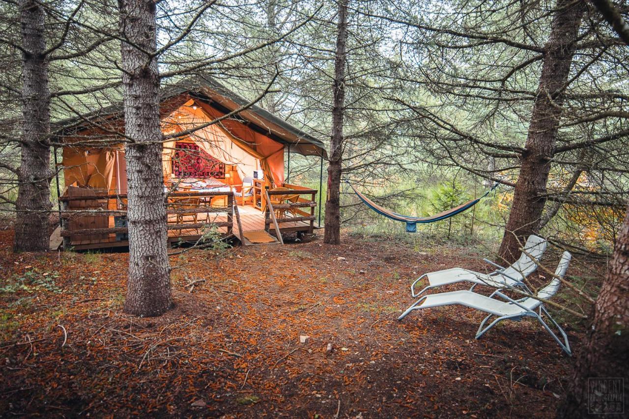 Domaine De La Vitarelle Glamping Villaniere Экстерьер фото